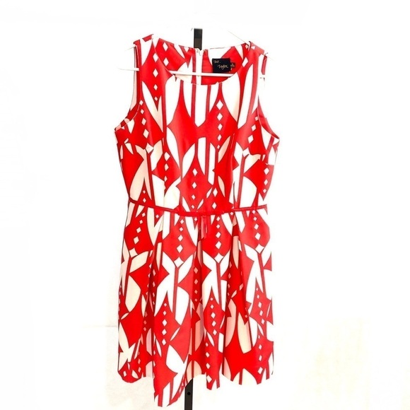 Red and white printed dress - Picture 2 of 6